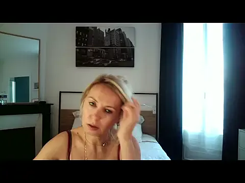 Girls: try live performances with matured performers, from dancing to quirks, in a variety of beautiful sex cams.