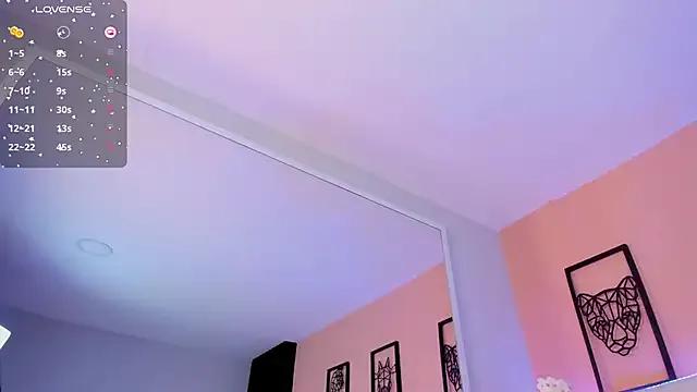 Adriana_Lorens from StripChat is Freechat