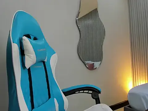 agata18_ from StripChat is Freechat