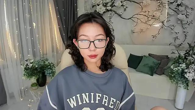 AgnieszkaBanana from StripChat is Freechat