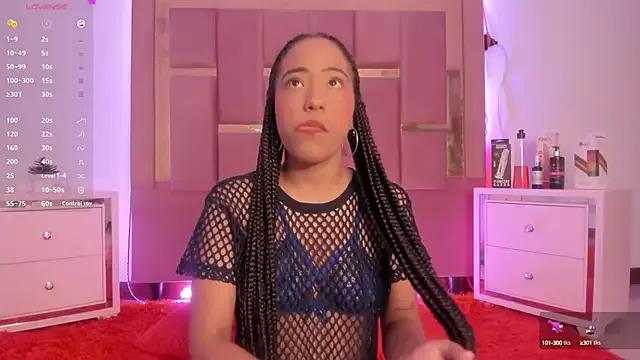 AikoSnow from StripChat is Freechat
