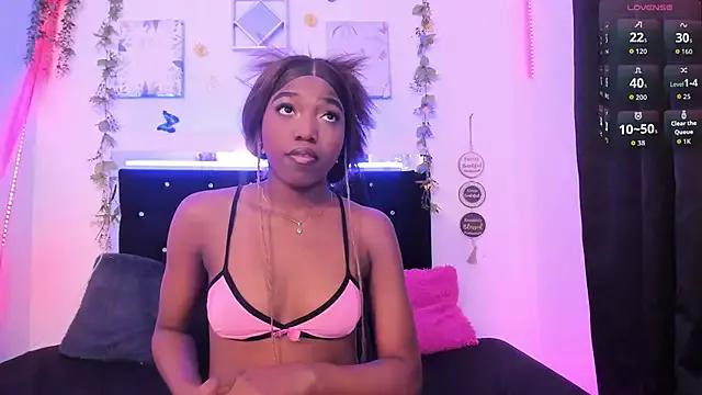 AkariRosetti from StripChat is Freechat
