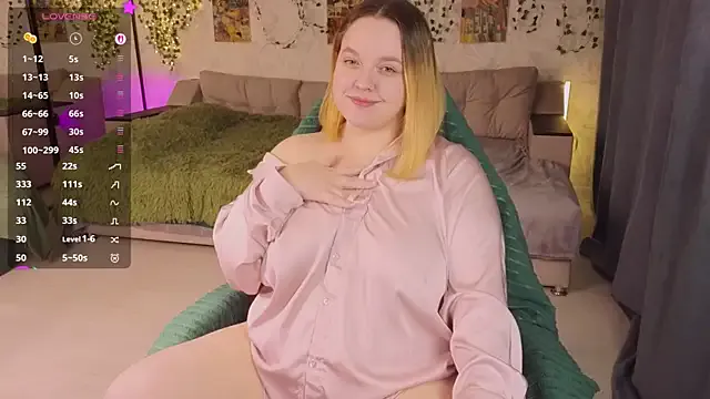 Aki_nohana from StripChat is Freechat