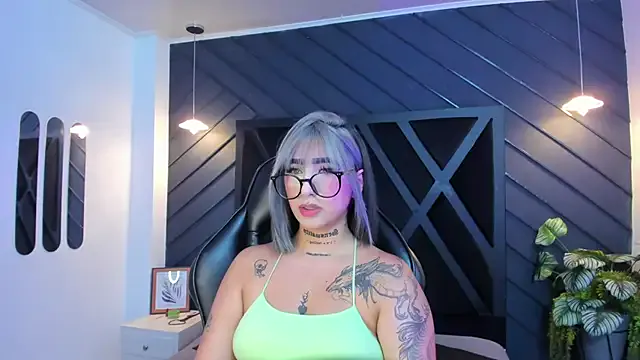 Alahia_Dangelo from StripChat