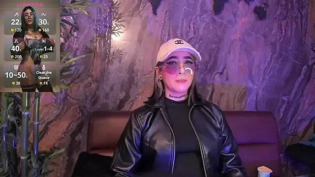 Alahia_Dangelo from StripChat