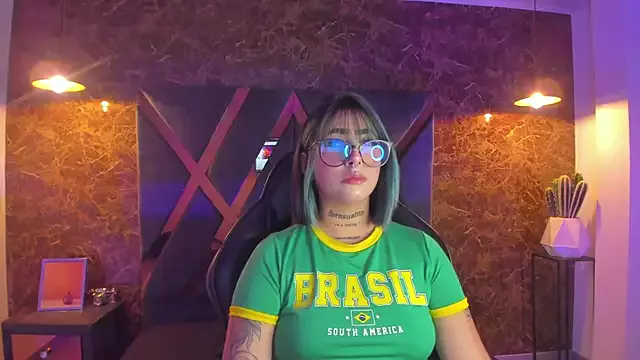 Alahia_Dangelo from StripChat