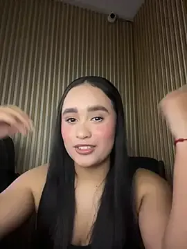 AlanaWoods_ from StripChat is Freechat