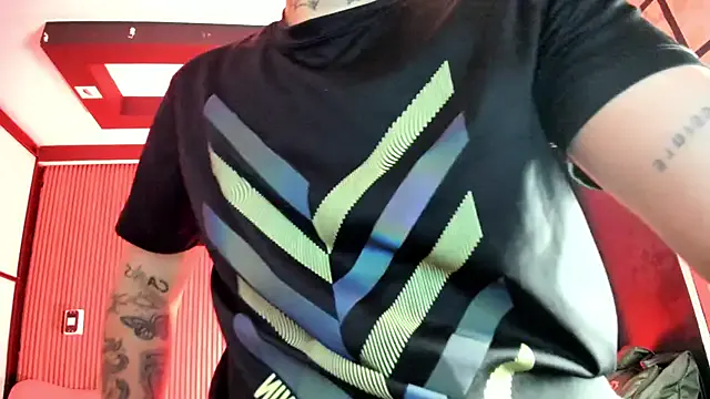 AlanRed_ from StripChat