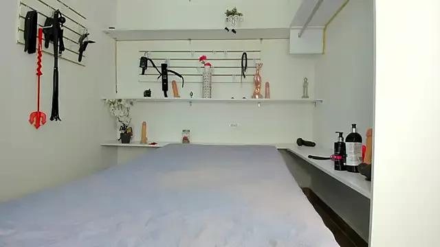 Girls: try live performances with matured performers, from dancing to quirks, in a variety of beautiful sex cams.