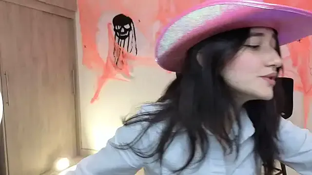 Girls: try live performances with matured performers, from dancing to quirks, in a variety of beautiful sex cams.