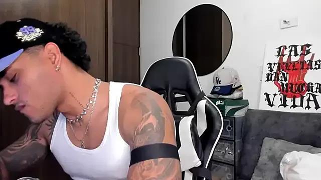 Alessandro_Vanni from StripChat is Freechat