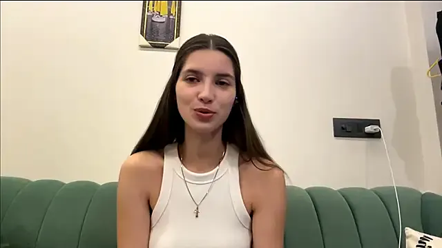 AlessiaChen from StripChat is Freechat