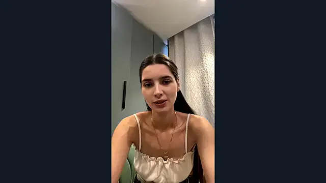 AlessiaChen from StripChat is Freechat