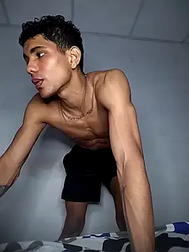 Alex_Sweeting from StripChat is Freechat