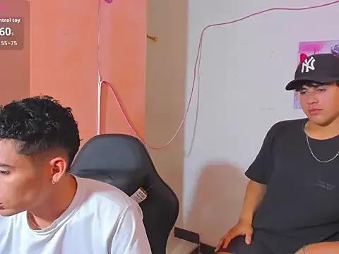 ALEXANDER_HOT_98 from StripChat is Freechat