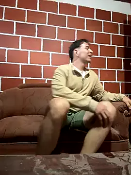 AlexanderBianchi2 from StripChat is Freechat