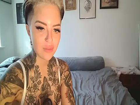 Girls: try live performances with matured performers, from dancing to quirks, in a variety of beautiful sex cams.