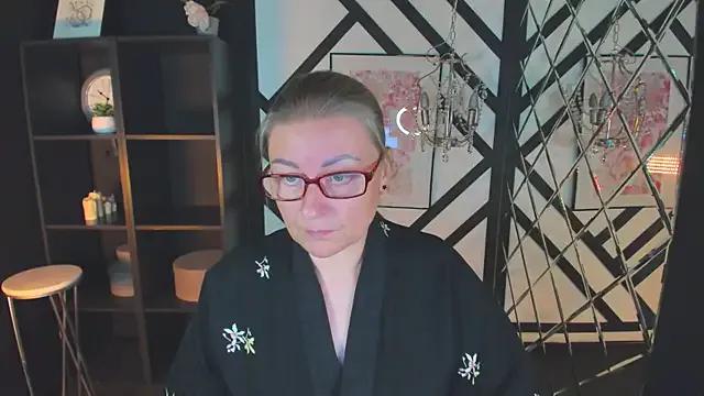 AlexandraKind from StripChat is Freechat