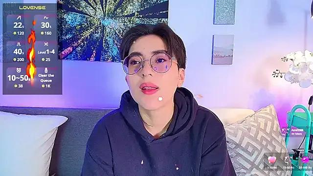 alexmiller_ofi from StripChat is Freechat