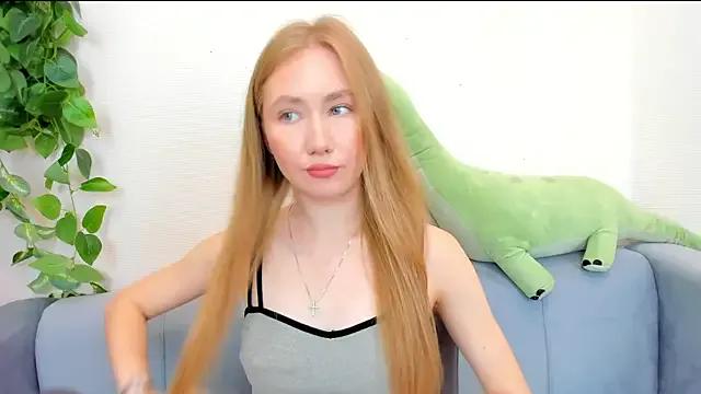 AlexMiss_Ray from StripChat is Freechat