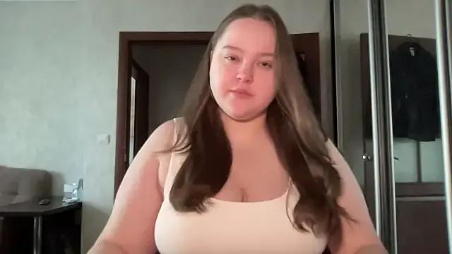 Alice898 from StripChat is Freechat
