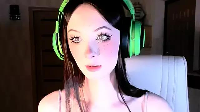 Girls: try live performances with matured performers, from dancing to quirks, in a variety of beautiful sex cams.