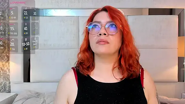 Alice_gomez1 from StripChat is Freechat