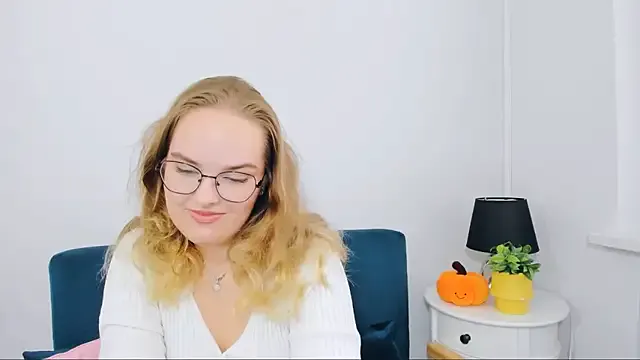 AliceCrazy69 from StripChat is Freechat