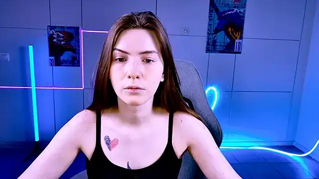 AliceCUNTach from StripChat is Freechat