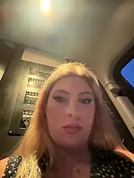 Alicedream5 from StripChat is Freechat