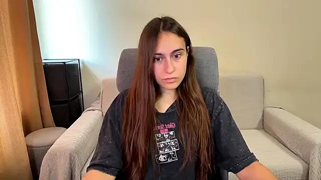 AliceKolltt from StripChat is Freechat