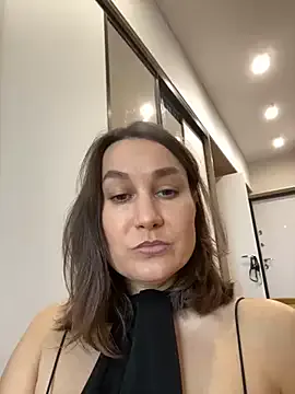 AliceLili from StripChat is Freechat