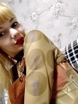 AliceSwan1122 from StripChat is Freechat