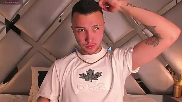 ALIENIGENA_VC from StripChat is Freechat