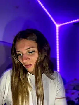 Aliisonn__parker26 from StripChat