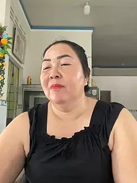 Alinat_ from StripChat is Freechat