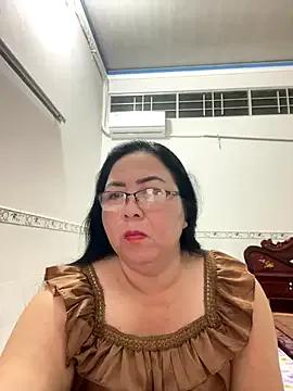 Alinat_ from StripChat is Freechat
