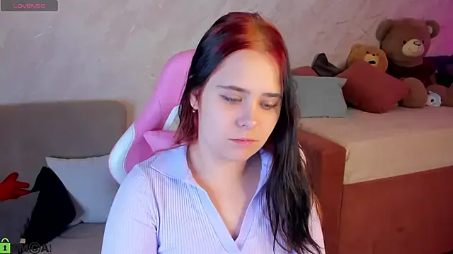 Alis_Platt from StripChat