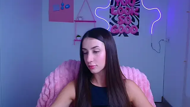 AlisaBubbles from StripChat is Freechat