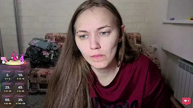 AlisaKisa from StripChat is Freechat