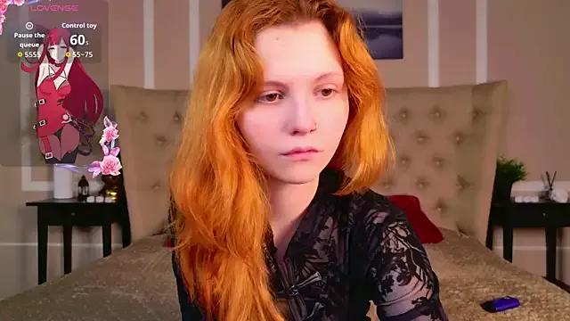 AlisHanson from StripChat is Freechat