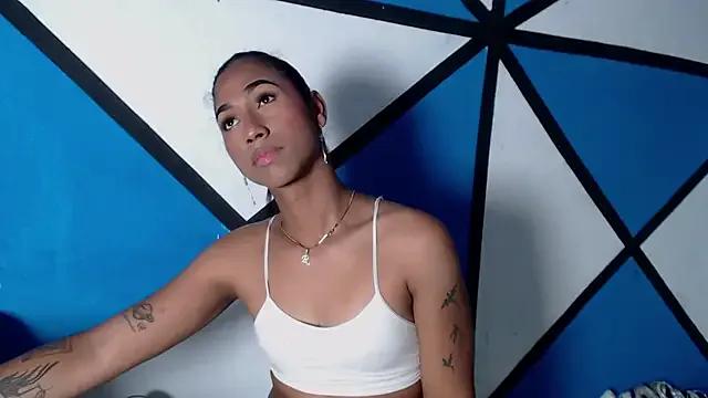 Alissemasiel from StripChat is Freechat