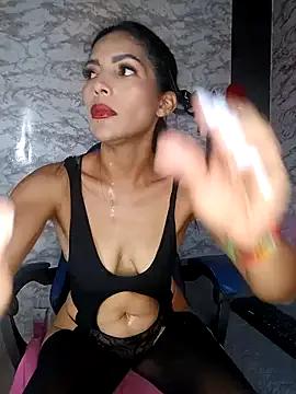 AlisSon__hot from StripChat is Freechat