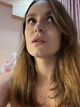 AllaTousNew from StripChat
