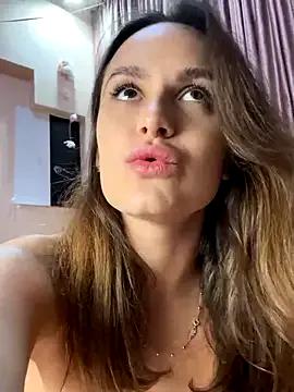 AllaTousNew from StripChat