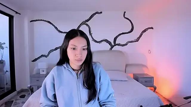 AlliceCopper from StripChat is Freechat