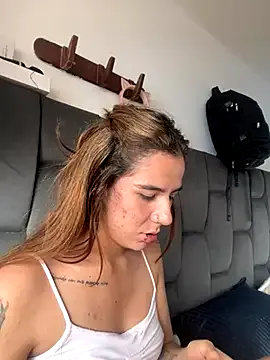 Girls: try live performances with matured performers, from dancing to quirks, in a variety of beautiful sex cams.