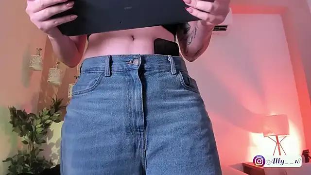 Girls: try live performances with matured performers, from dancing to quirks, in a variety of beautiful sex cams.
