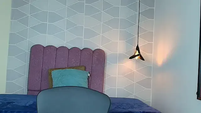 Aly_Loving from StripChat