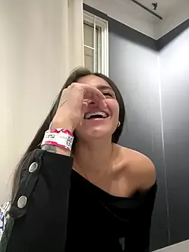 Girls: try live performances with matured performers, from dancing to quirks, in a variety of beautiful sex cams.